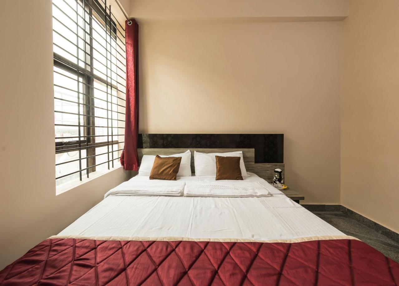 โอโย 9544 โฮเต็ล คราวน์ เรซิเดนซี Hotel ไมซอร์ ภายนอก รูปภาพ